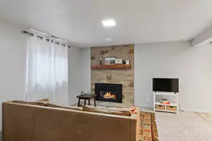 4798 S Saxony Cir E, Holladay, UT 84117 - Photo 26
