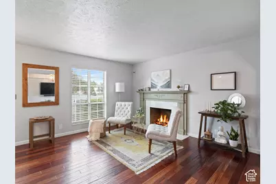 4798 S Saxony Cir E, Holladay, UT 84117 - Photo 4
