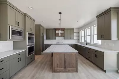 822 W Caroline Dr #214, Saratoga Springs, UT 84045 - Photo 4