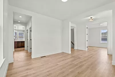 822 W Caroline Dr #214, Saratoga Springs, UT 84045 - Photo 10