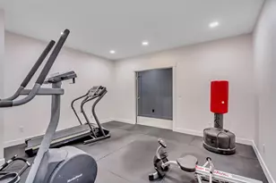 11217 S Hampton Way, South Jordan, UT 84095 - Photo 40