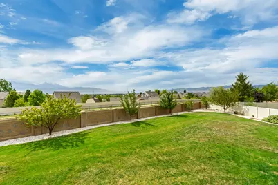 11217 S Hampton Way, South Jordan, UT 84095 - Photo 52