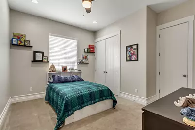 11217 S Hampton Way, South Jordan, UT 84095 - Photo 32