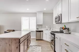 11217 S Hampton Way, South Jordan, UT 84095 - Photo 72