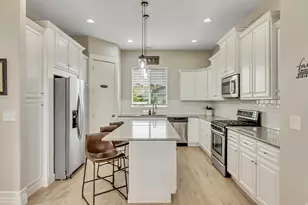 11217 S Hampton Way, South Jordan, UT 84095 - Photo 14