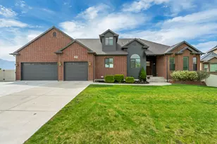 11217 S Hampton Way, South Jordan, UT 84095 - Photo 1