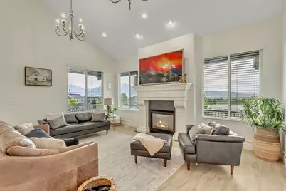 11217 S Hampton Way, South Jordan, UT 84095 - Photo 10