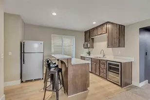 11217 S Hampton Way, South Jordan, UT 84095 - Photo 38