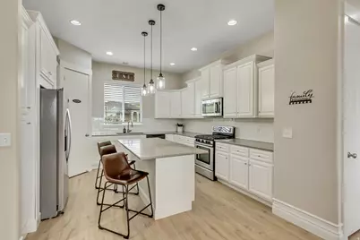 11217 S Hampton Way, South Jordan, UT 84095 - Photo 16