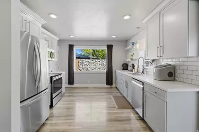 397 E Beryl Ave S, South Salt Lake, UT 84115 - Photo 12