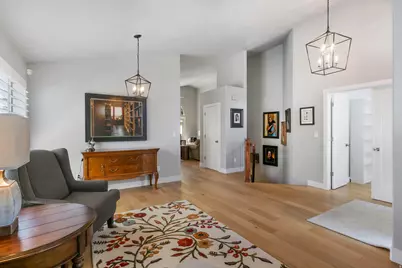 926 E Tahnia Park Cir S, Salt Lake City, UT 84121 - Photo 4