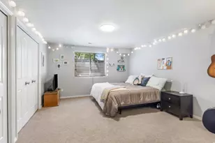 926 E Tahnia Park Cir S, Salt Lake City, UT 84121 - Photo 34