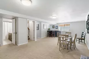 926 E Tahnia Park Cir S, Salt Lake City, UT 84121 - Photo 26