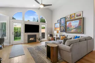 926 E Tahnia Park Cir S, Salt Lake City, UT 84121 - Photo 14