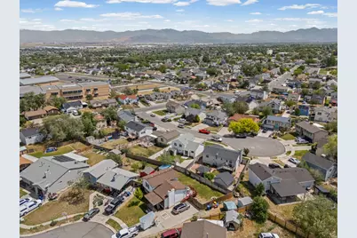3718 S Bronco Cir W, Magna, UT 84044 - Photo 24