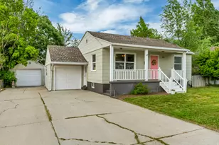 66 W 700 N, Bountiful, UT 84010 - Photo 2