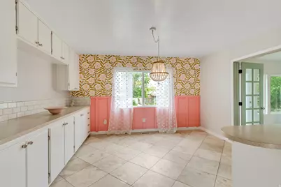 66 W 700 N, Bountiful, UT 84010 - Photo 8