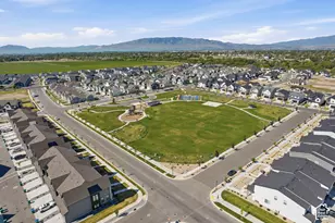 4882 W Coulter Ct, Highland, UT 84003 - Photo 48
