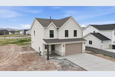 1380 S 110 W, Tremonton, UT 84337 - Photo 2