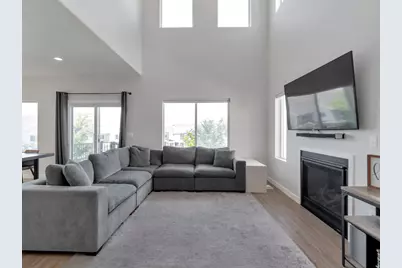 15228 S Park Bluff Way, Bluffdale, UT 84065 - Photo 4
