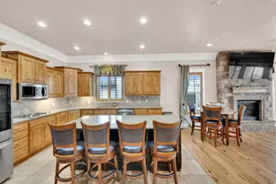 192 E Lakeside Ct, Saratoga Springs, UT 84045 - Photo 14