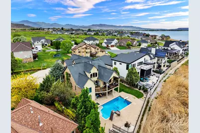 192 E Lakeside Ct, Saratoga Springs, UT 84045 - Photo 4