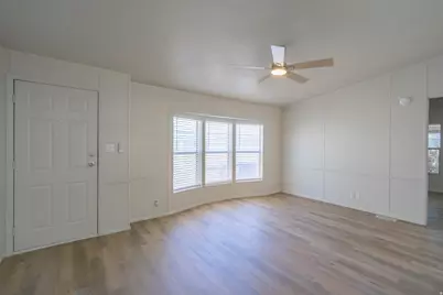 84 N 3910 W, Hurricane, UT 84737 - Photo 12