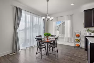 2319 E Purple Sage Dr, Spanish Fork, UT 84660 - Photo 14