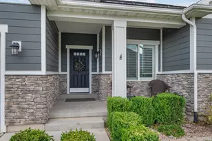 2319 E Purple Sage Dr, Spanish Fork, UT 84660 - Photo 2