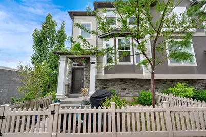 1414 S 800 W #D 4-5, Woods Cross, UT 84087 - Photo 1