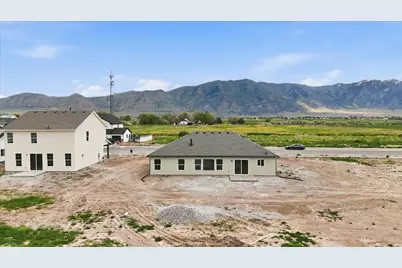 1404 S 110 W, Tremonton, UT 84337 - Photo 40
