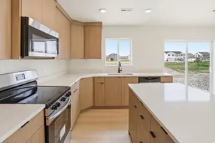 1404 S 110 W, Tremonton, UT 84337 - Photo 12