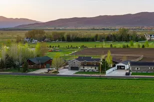 320 W 2100 N, Marion, UT 84036 - Photo 8