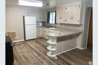 1615 E Pioneer Rd, Draper, UT 84020 - Photo 24