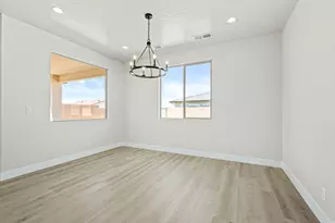 1547 N Ascent St, Washington, UT 84780 - Photo 8