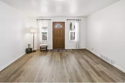 3987 Westwind Ct, Riverdale, UT 84405 - Photo 4