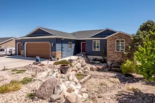 369 S Casa Loma Ln W, Cedar City, UT 84720 - Photo 2