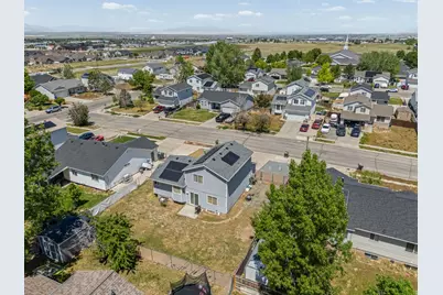 332 E 880 N, Tooele, UT 84074 - Photo 26