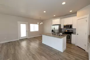 716 S 1803 W, Orem, UT 84058 - Photo 6