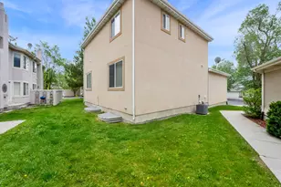 352 Bayside Dr, Saratoga Springs, UT 84045 - Photo 24