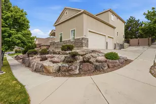 2382 W Stonehaven Loop N, Lehi, UT 84043 - Photo 4