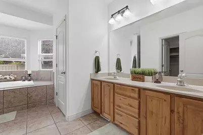 2382 W Stonehaven Loop N, Lehi, UT 84043 - Photo 28