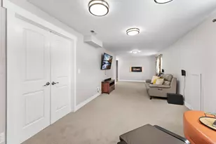8328 S Plum Creek Cir W, West Jordan, UT 84088 - Photo 26