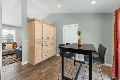 8328 S Plum Creek Cir W, West Jordan, UT 84088 - Photo 8