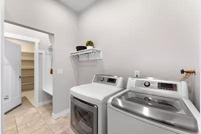 8328 S Plum Creek Cir W, West Jordan, UT 84088 - Photo 12