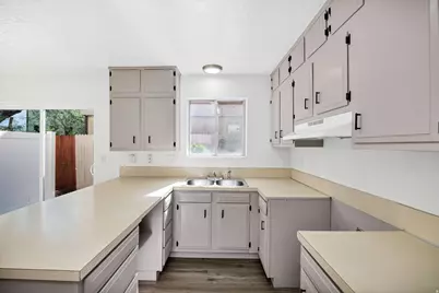283 W 600 N #2, Logan, UT 84321 - Photo 14