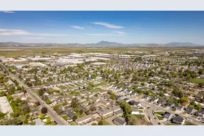 283 W 600 N #2, Logan, UT 84321 - Photo 24