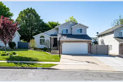 1170 E 750 S, Layton, UT 84041 - Photo 2