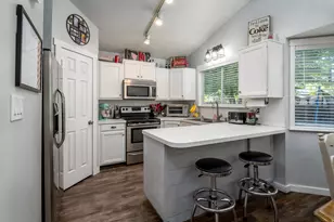 1170 E 750 S, Layton, UT 84041 - Photo 4