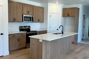 837 S 200 E, Spanish Fork, UT 84660 - Photo 2